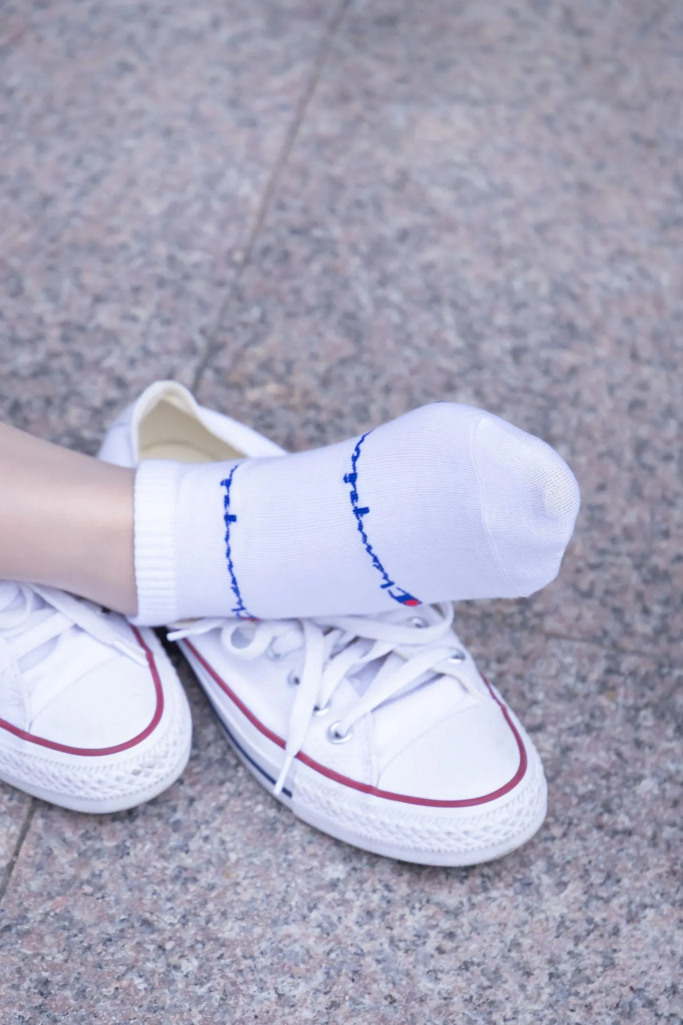 [BoBoSocks袜啵啵]NO.001 小甜豆-帆布鞋、白棉袜、肉丝 [138P]插图7